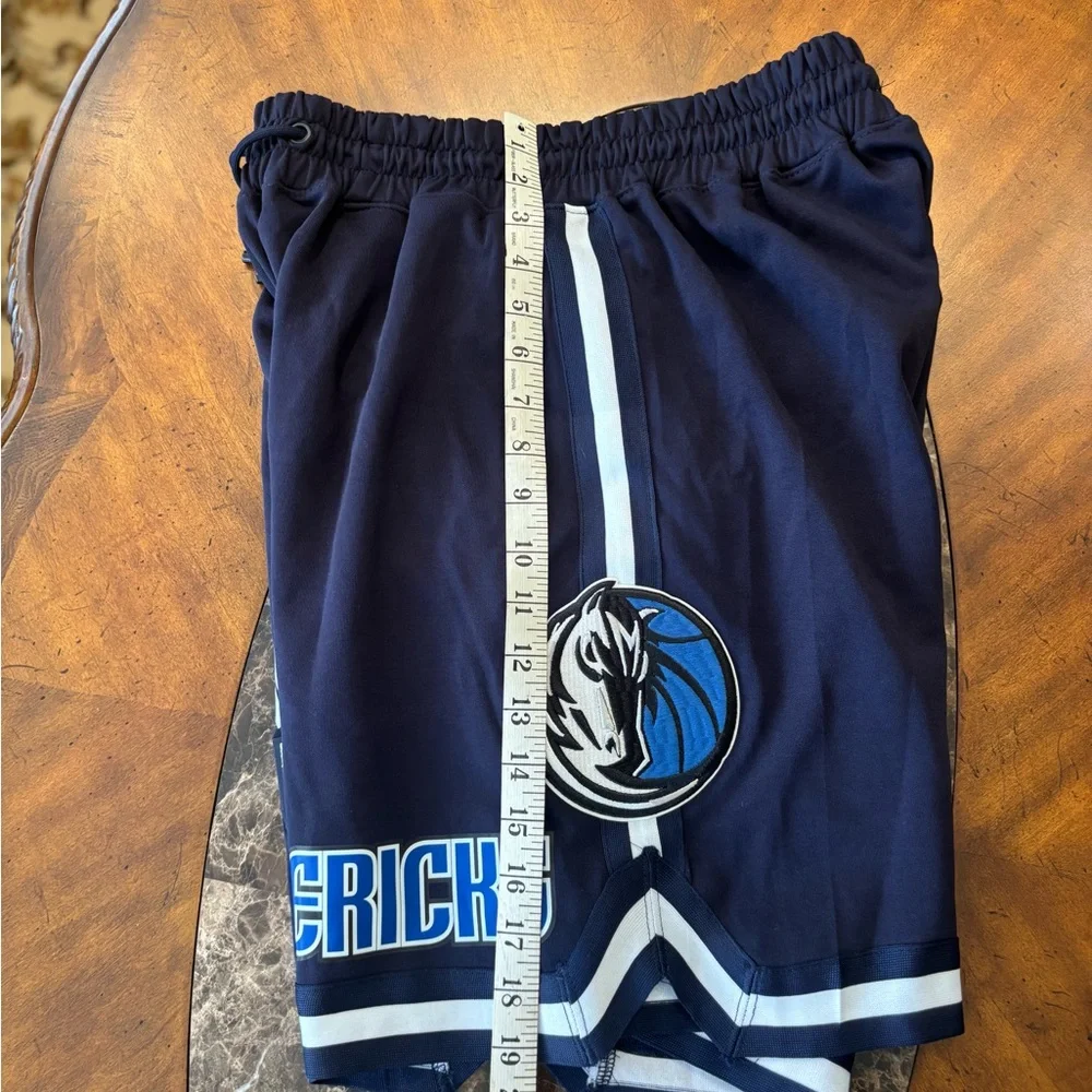 NBA Dallas Mavericks Luka Dončić Navy Blue Pro Standard Shorts Size Medium - Picture 5 of 6